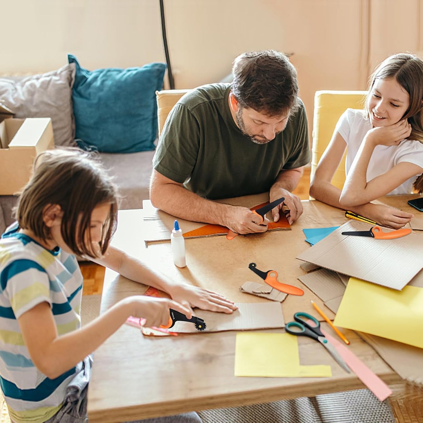 Kids Cardboard Construction Tool Kit – Cardboard Saw & Scoring Wheel Set, 2-Piece Corrugated Craft Tools for Boys & Girls