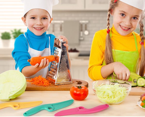 Toddler Learning Knife with Educational Ring - Cute Dog Design, Safe Serrated Edge for Cutting Training, Premium Nylon Material Blade - Ideal for Real Cooking Adventures, Avocado Green